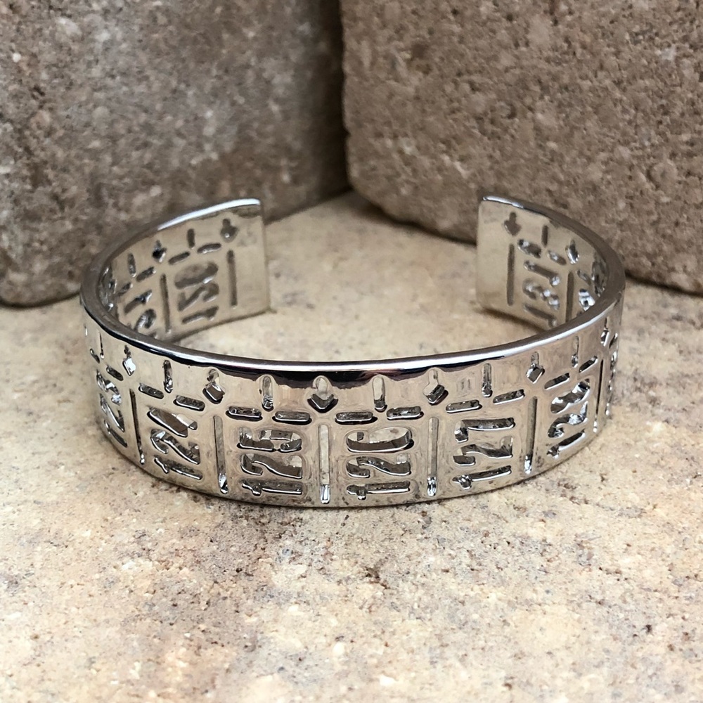 OPEN CUFF BRACELET / PLATINUM PLATED - Picture 4 of 8